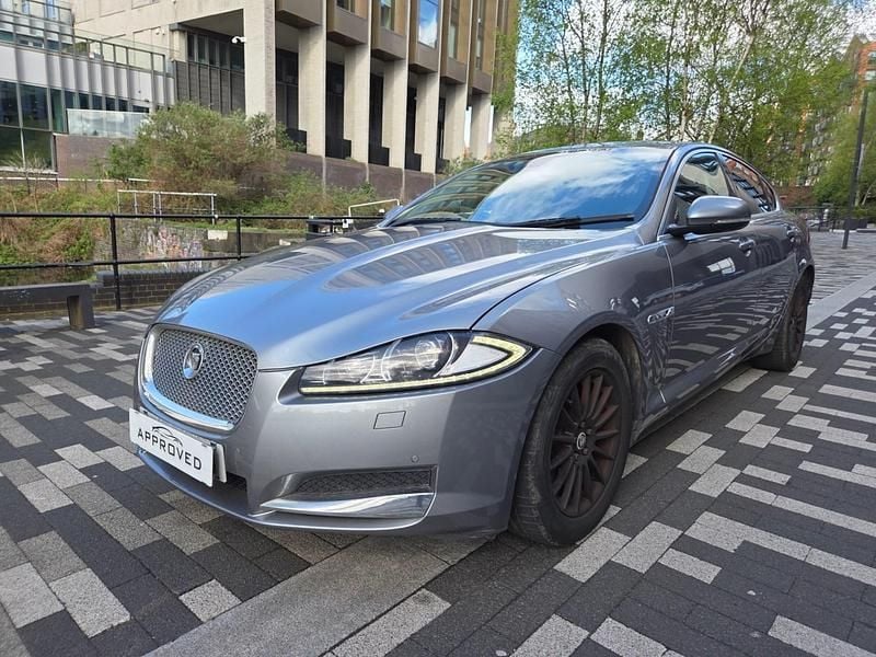 Begagnad Jaguar XF SE 2011 Grå Sedan