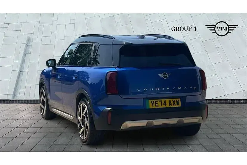 Used Mini Countryman Exclusive 230 kW (313 HP) 2024 Blazing blue SUV