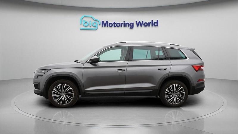 Used Skoda Kodiaq SE L Executive 150 HP (110 kW) 2023 Grey SUV