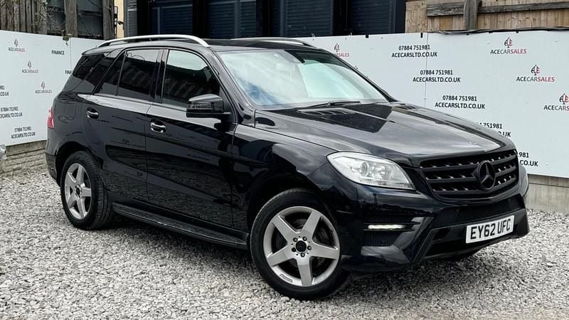 Black Used 2012 Mercedes ML350 SUV | £7,495 (Good price) - Image 1/4