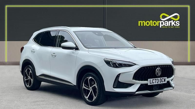 White Used 2024 MG HS Trophy SUV | £17,450 (Fair price) - Image 1/4