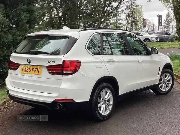 Usado BMW X5 231 HP (169 kW) 2015 Branco SUV