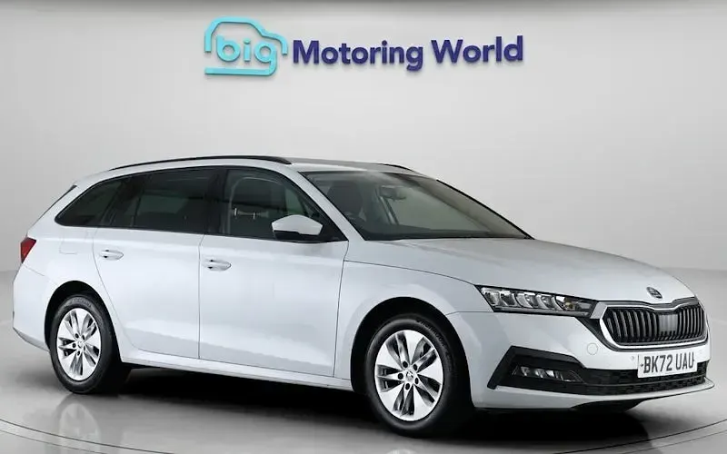 Usado Skoda Octavia SE Technology 110 CV (80 kW) 2022 Familiar