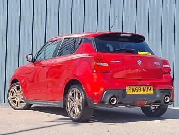Used Suzuki Swift Sport 140 HP (102 kW) 2019 Red Hatchback