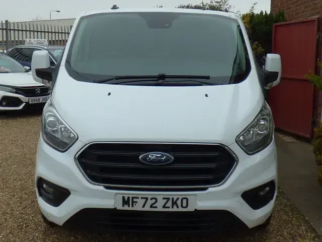 Used Ford 300 Limited 130 HP (95 kW) 2022 White Cabriolet