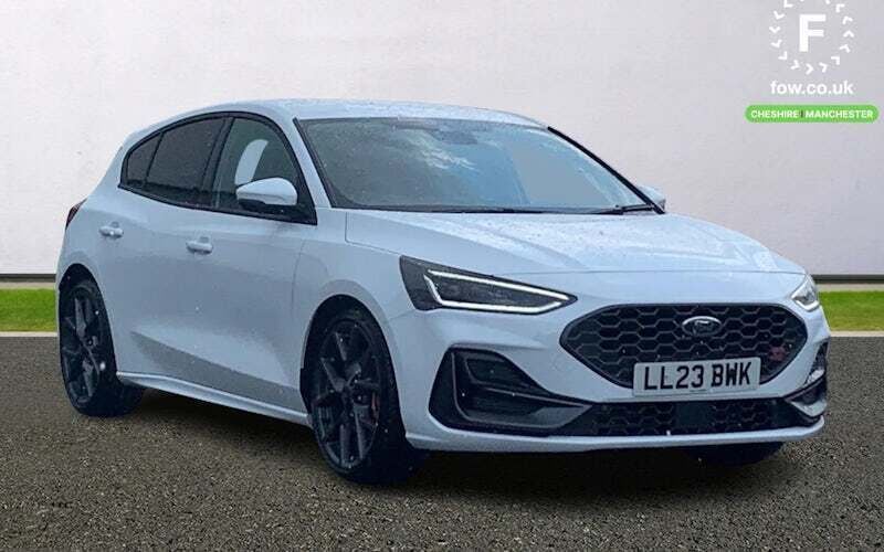 White Used 2023 Ford Focus ST Hatchback | £25,599 (Fair price) - Image 1/4