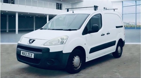 White Used 2012 Peugeot Partner S MPV | £2,995 (Fair price) - Image 1/1