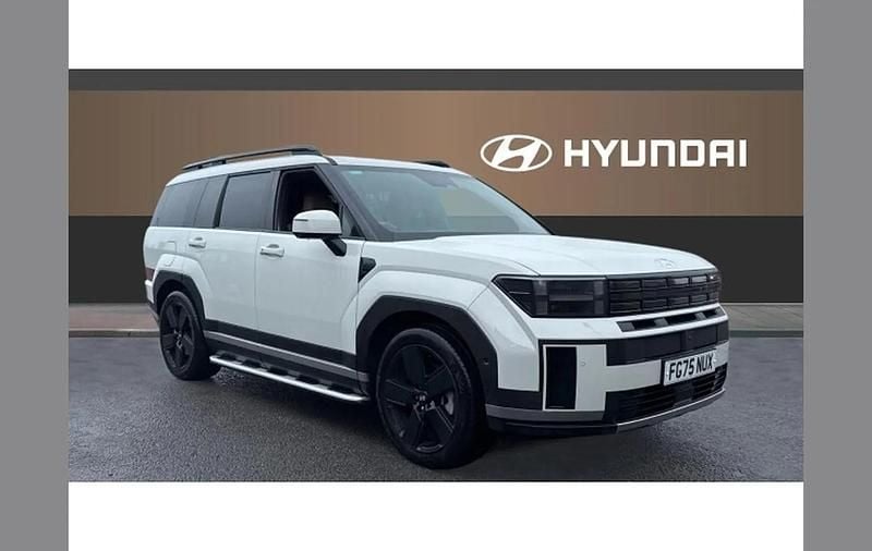 Other Used 2025 Hyundai Santa Fe Ultimate SUV | £44,995 (Good price) - Image 1/4