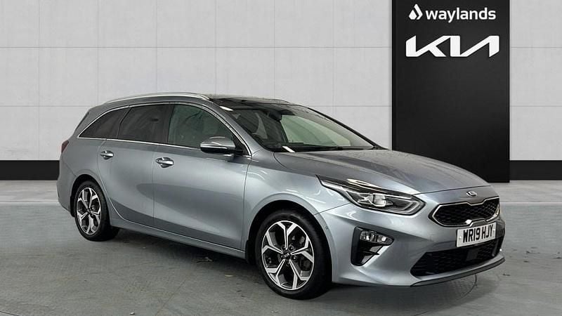 Used Kia Ceed First Edition 2019 Silver Hatchback