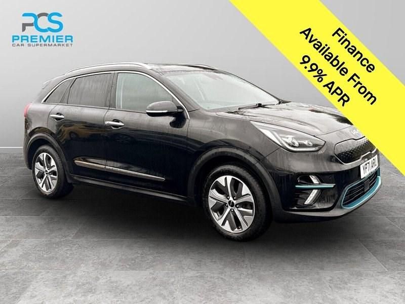 Black Used 2021 Kia e-Niro SUV | £13,695 (Fair price) - Image 1/3