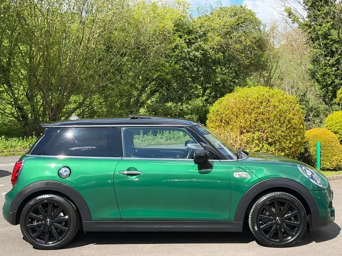 Used Mini Cooper S Classic 2020 Green Hatchback
