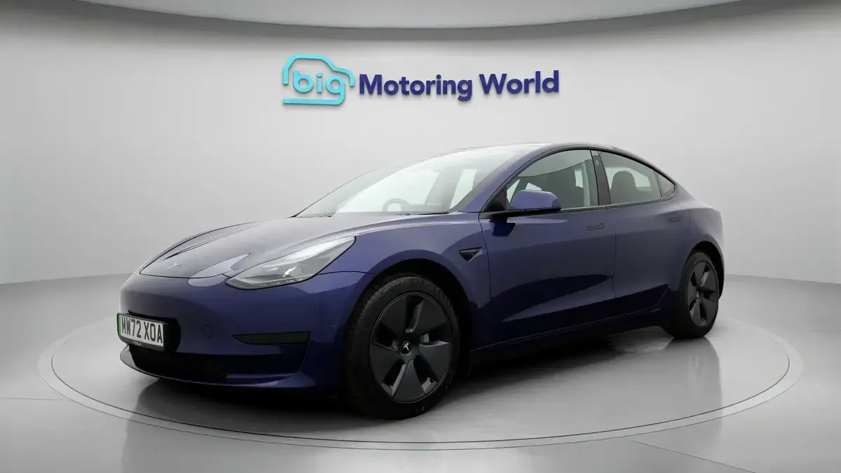 Usado Tesla Model 3 RWD 222 kW (302 HP) 2022 Sedan