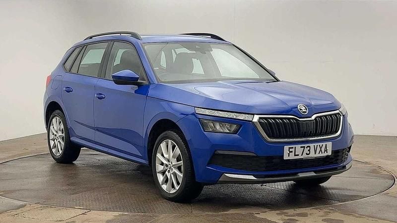 Energy blue Used 2023 Skoda 110 R SE Estate | £15,395 (Good price) - Image 1/4