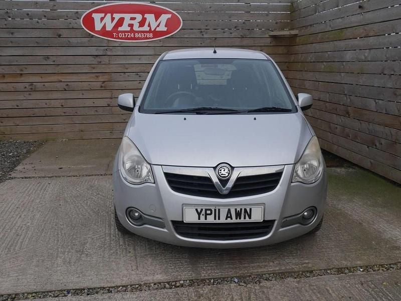 Used Vauxhall Agila S 65 HP (47 kW) 2011 Silver MPV