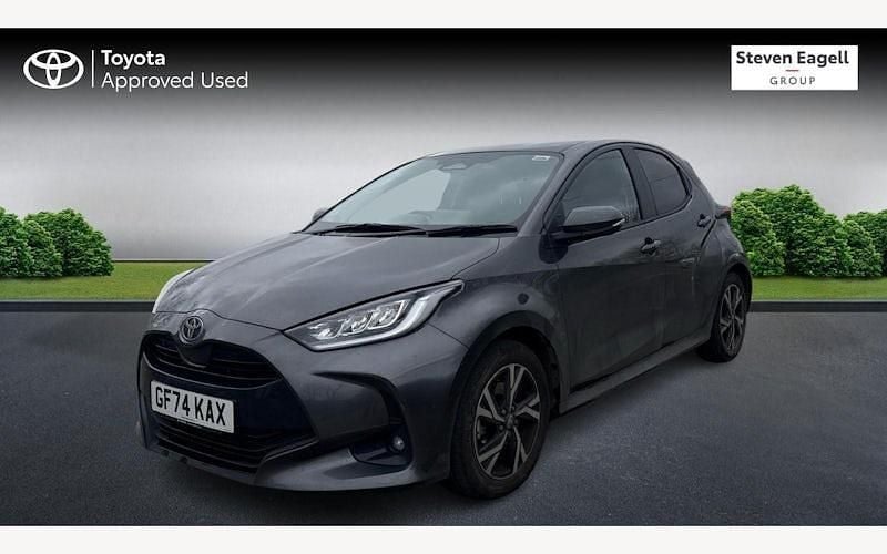 Used Toyota Yaris Hybrid Design 116 HP (85 kW) 2026 Hatchback