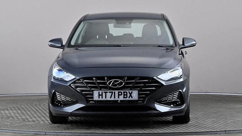 Used Hyundai i30 SE 120 HP (88 kW) 2022 Grey Hatchback