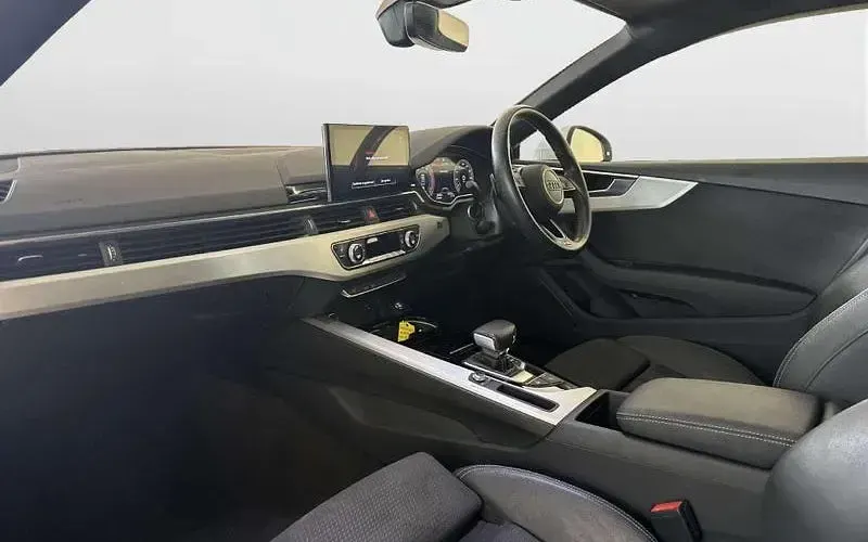 Used Audi A5 S-Line 204 HP (150 kW) 2022 White Coupe