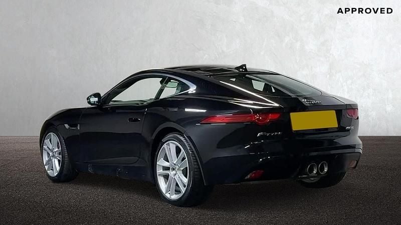 Used Jaguar F-Type Supercharged 380 HP (279 kW) 2016 Black Coupe