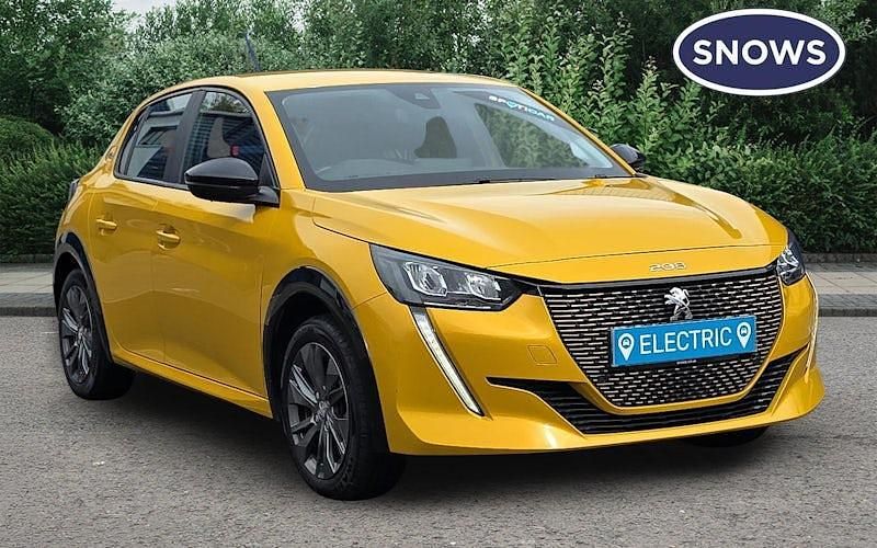 Used Peugeot e-208 Allure 100 kW (136 HP) 2021 Yellow Hatchback