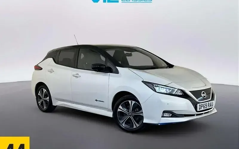Gebraucht Nissan Leaf Tekna 160 kW (218 PS) 2021 Kleinwagen