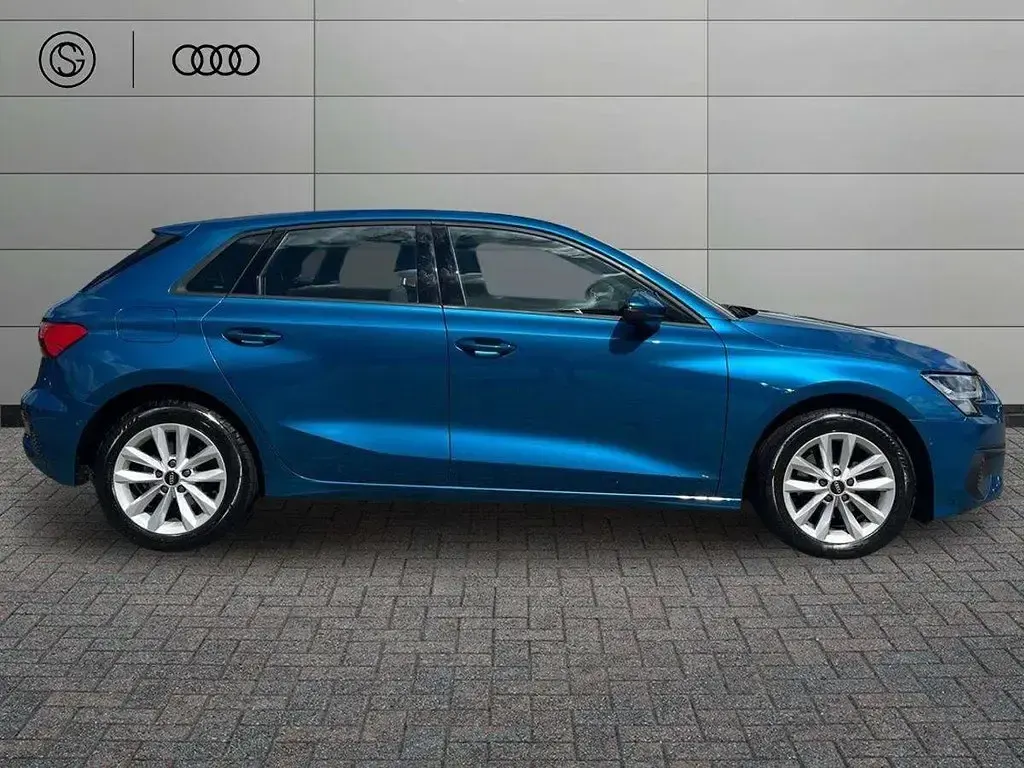 Used Audi A3 147 HP (108 kW) 2022 Blue Sedan