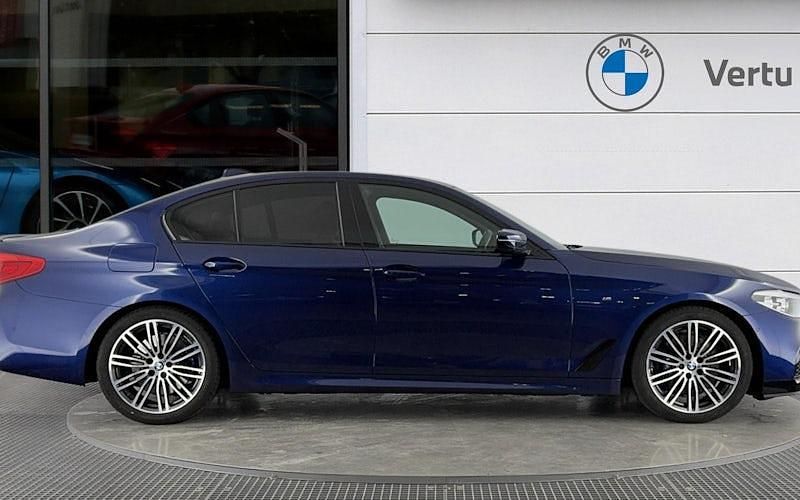 Used BMW 530 M Sport 265 HP (194 kW) 2020 Blue Sedan