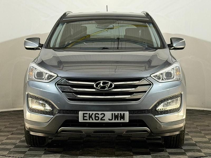 Used Hyundai Santa Fe Premium 194 HP (142 kW) 2012 Silver SUV