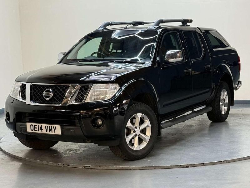 Used Nissan Navara Tekna 2014 Black Pickup