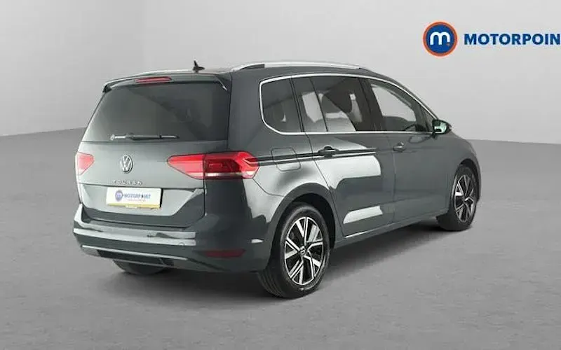 Used VW Touran SEL 150 HP (110 kW) 2025 Grey MPV