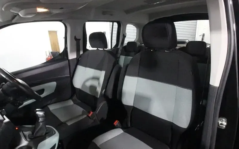 Used Citroën Berlingo Flair 102 HP (75 kW) 2019 Black MPV