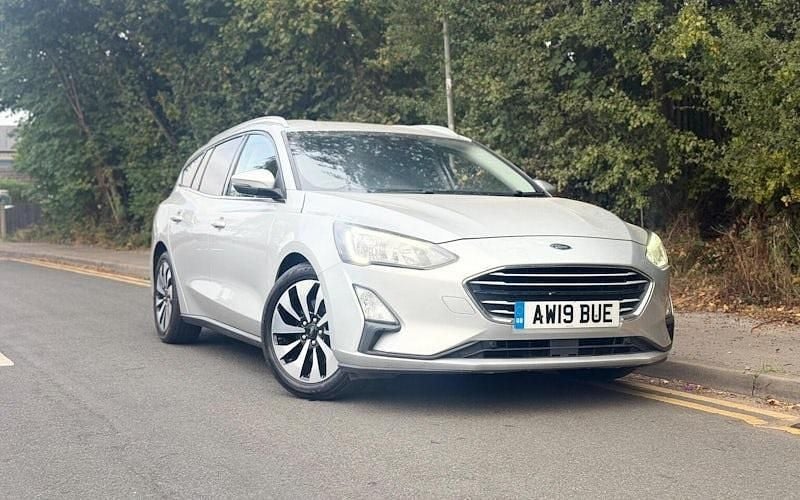 Used 2020 Ford Focus Zetec Estate | £6,250 (Good price) - Image 1/4