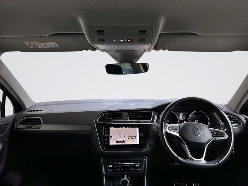 Used VW Tiguan Active 150 HP (110 kW) 2022 Grey SUV