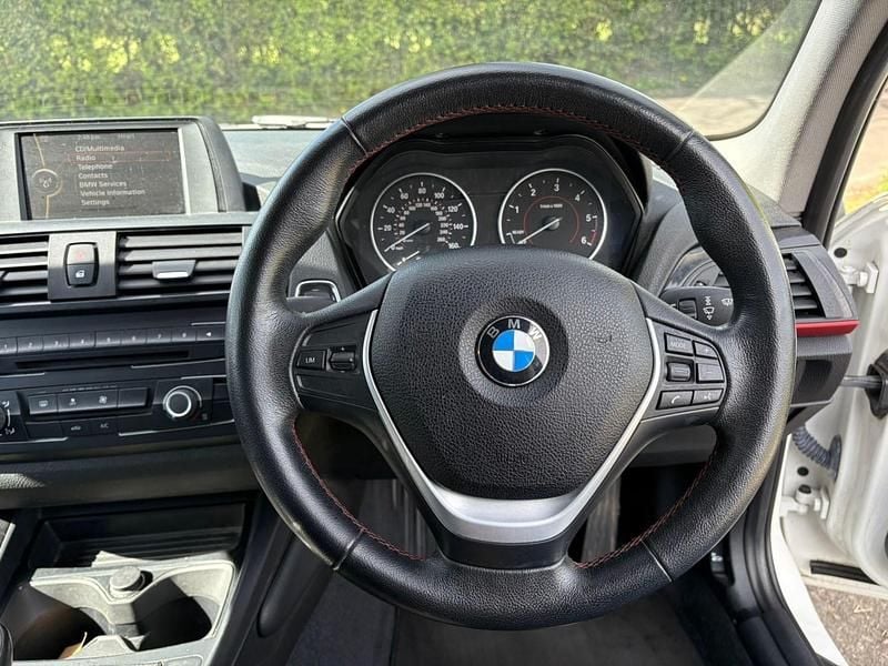 Used BMW 116 Sport Line 116 HP (85 kW) 2013 White Hatchback