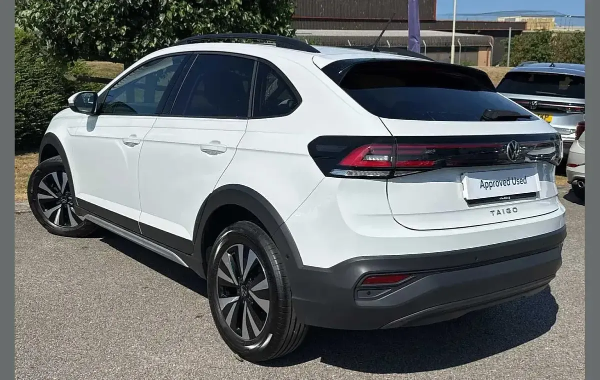 Used VW Taigo Life 110 HP (80 kW) 2023 White SUV