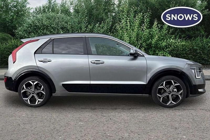 Used Kia Niro 127 HP (93 kW) 2025 Steel grey SUV