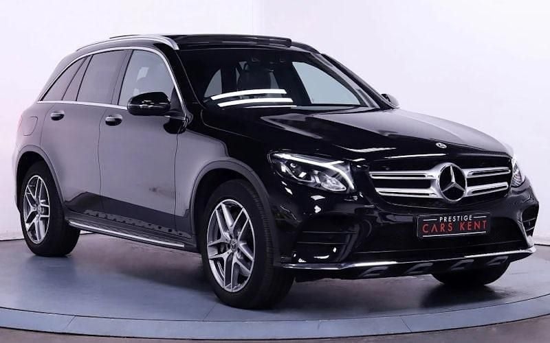 Used 2018 Mercedes 220 AMG Line Premium Estate | £24,350 (Fair price) - Image 1/4