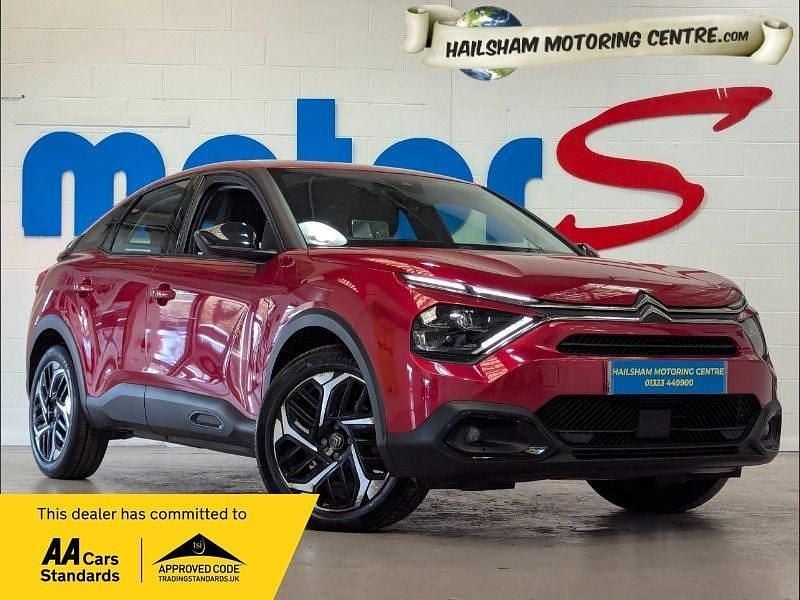 Used Citroën C4 PureTech 2021 Elixir red Hatchback