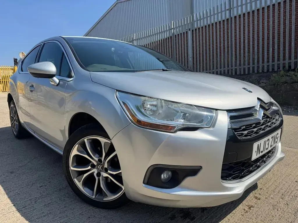 Used Citroën DS4 110 HP (80 kW) 2013 Silver Hatchback