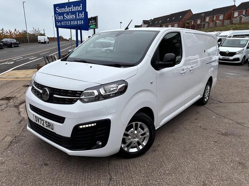White Used 2022 Vauxhall Vivaro Sportive Van | £12,495 (Fair price) - Image 1/4