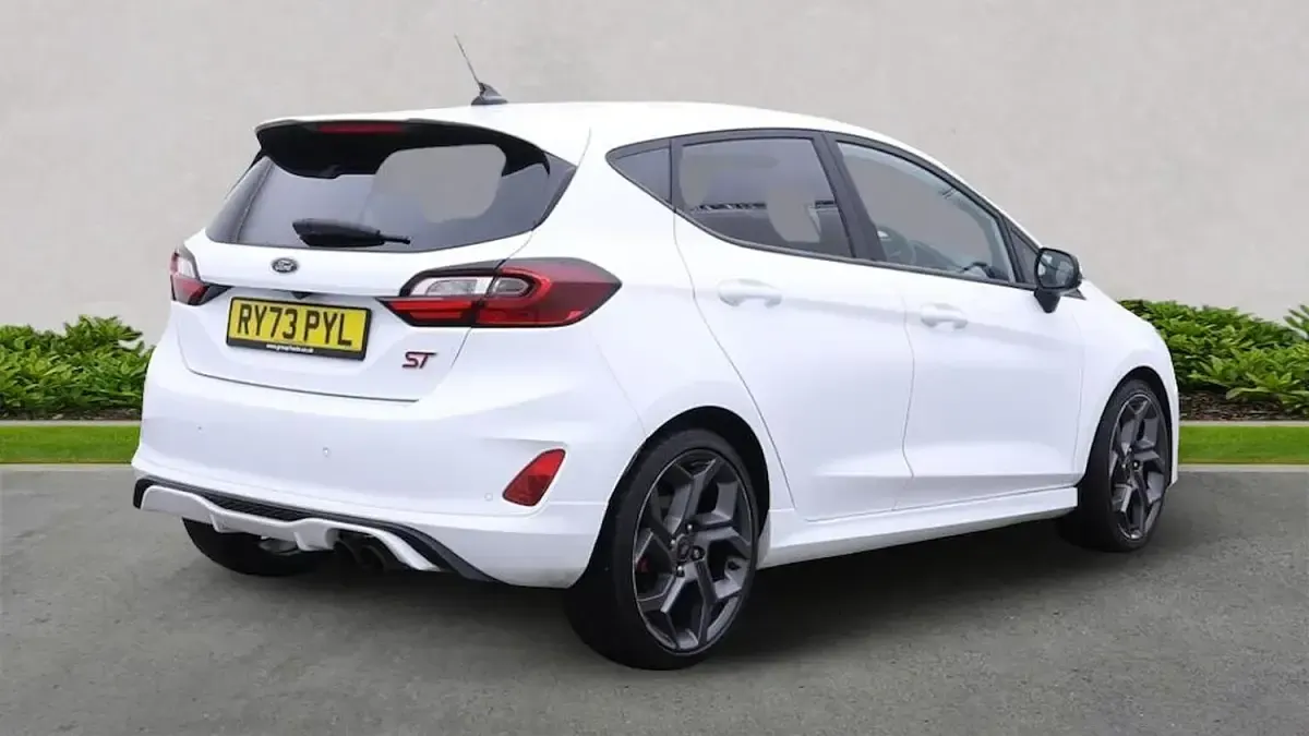 Used Ford Fiesta ST 200 HP (147 kW) 2023 White Hatchback