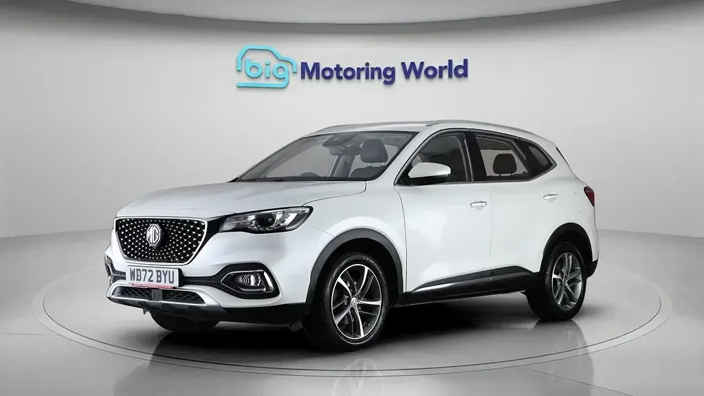 Usado MG HS Excite 162 HP (119 kW) 2023 Branco SUV