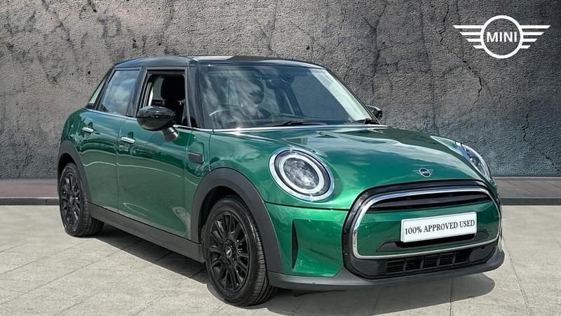 Green Used 2021 Mini Cooper Classic Hatchback | £14,490 (Fair price) - Image 1/4