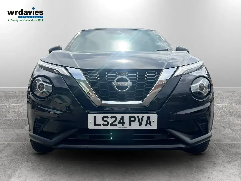 Used Nissan Juke N-Connecta 114 HP (83 kW) 2024 Black SUV