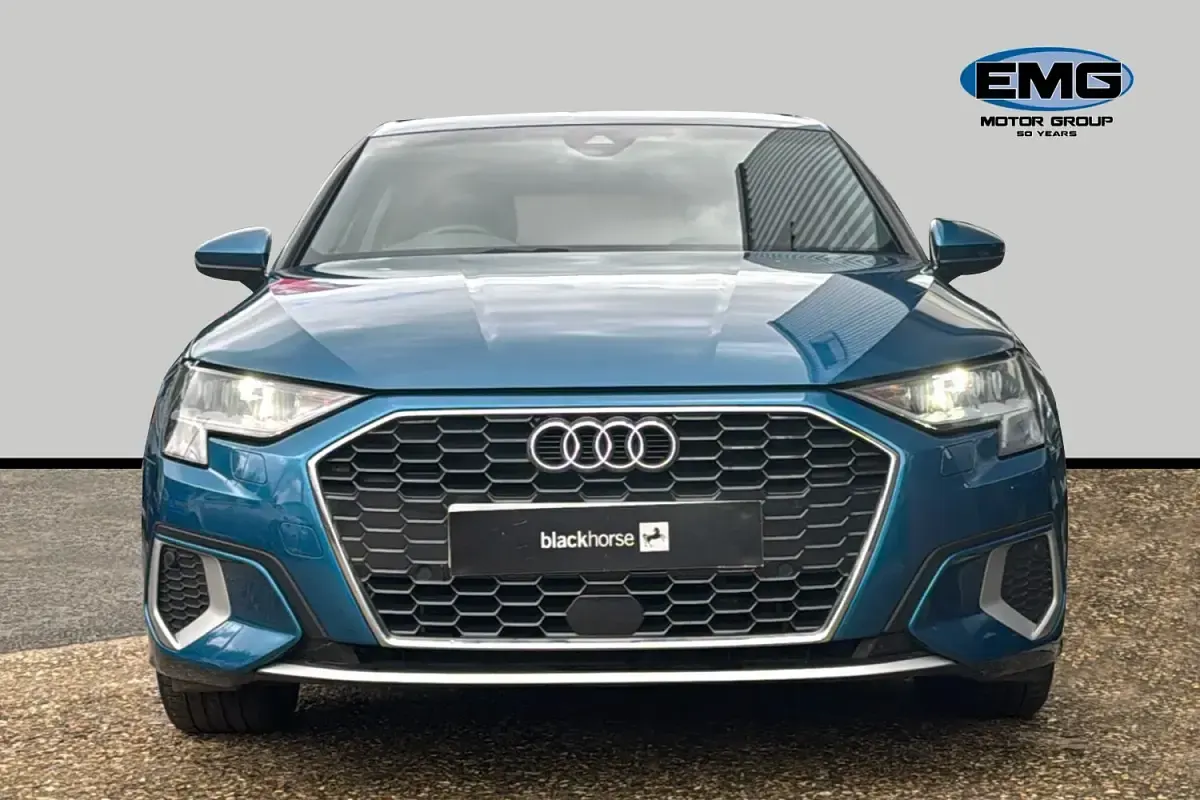 Used Audi A3 Sportback Sport 150 HP (110 kW) 2022 Blue Hatchback