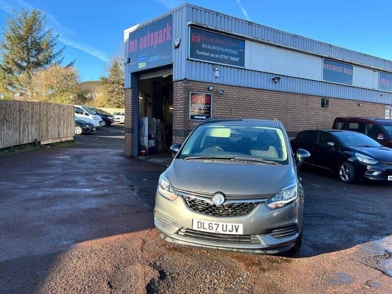 Grey Used 2017 Vauxhall Zafira Tourer Design Edition MPV | £9,999 (Expensive) - Image 1/1
