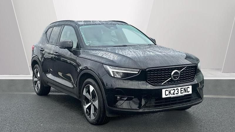 Black Used 2023 Volvo XC40 Ultimate SUV | £26,850 (Good price) - Image 1/4