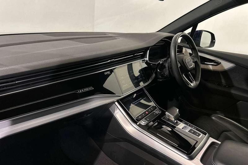 Used Audi Q7 S-Line 228 HP (167 kW) 2023 Blue SUV