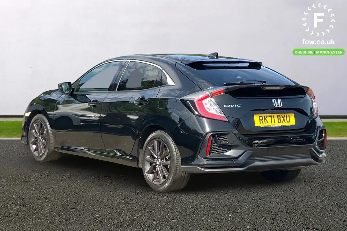 Used Honda Civic SR 126 HP (92 kW) 2021 Black Hatchback