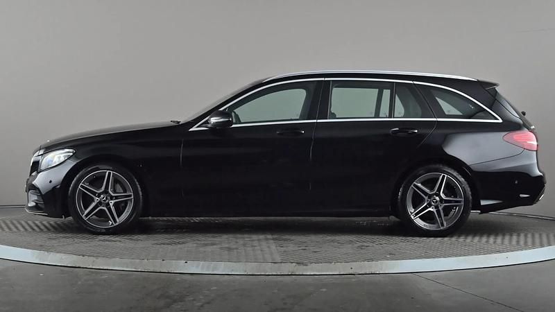 Used Mercedes C300 AMG Line Premium 258 HP (189 kW) 2019 Black Estate