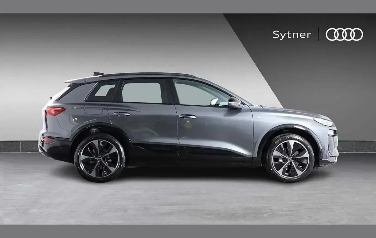 New Audi Q6 e-tron Black Edition 221 kW (301 HP) 2026 Grey SUV